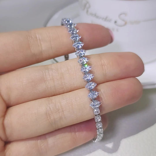 Royal Sparkling Diamond Cut Bracelet ✨ | With Premium Box 💖